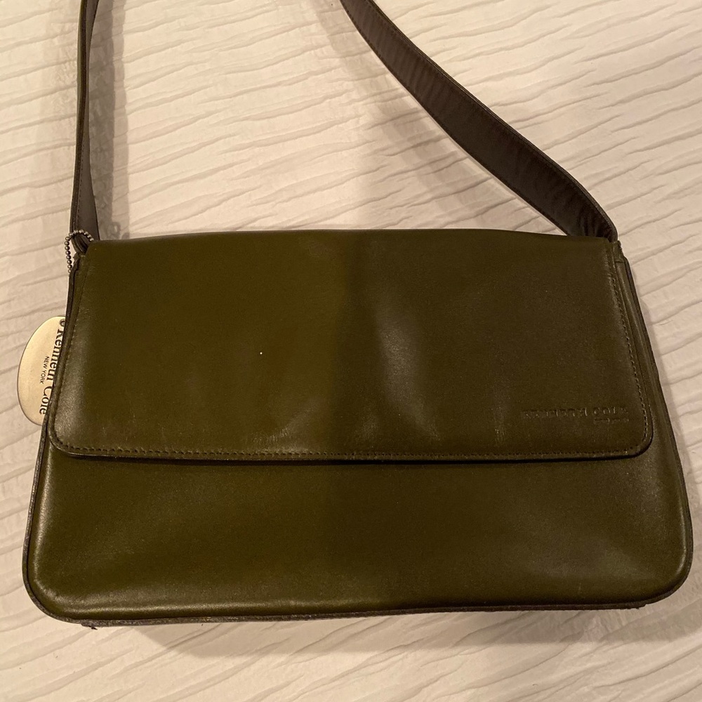 Kenneth Cole green leather shoulder bag